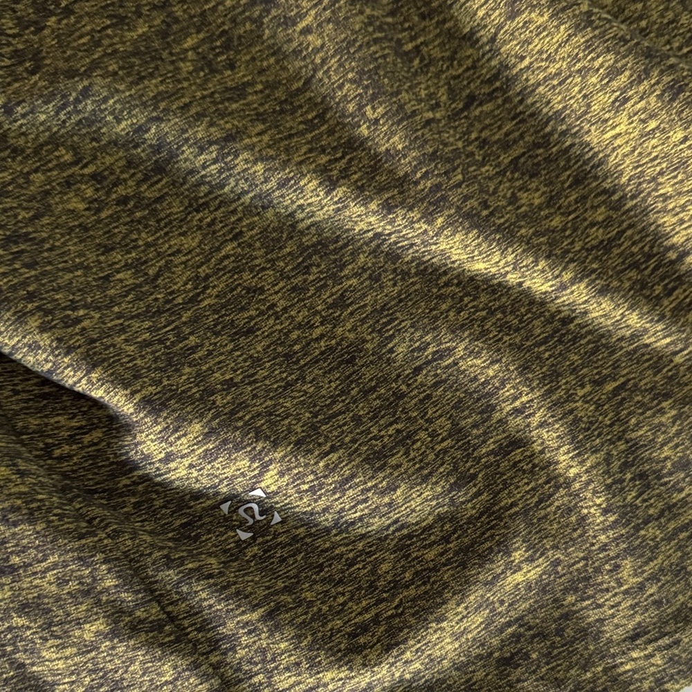 lululemon athletica Men's Olive Zip-Up Sweater - Picture 5 of 5